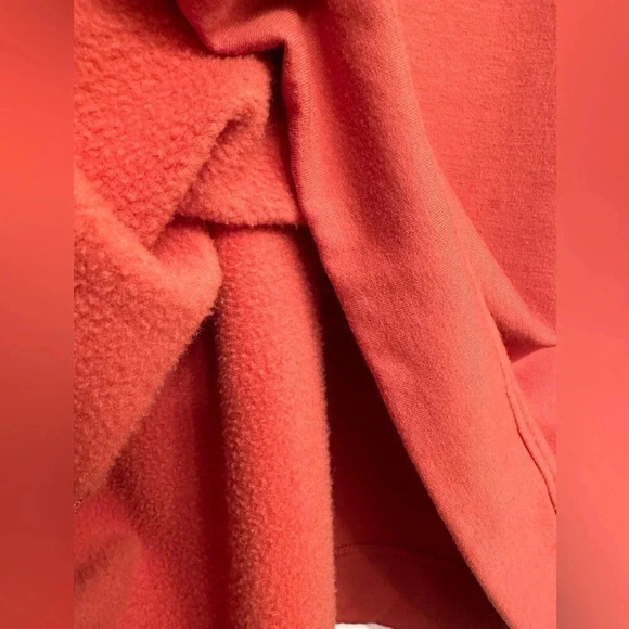 Orvis rust colored soft vneck sweatshirt - Picture 6 of 7